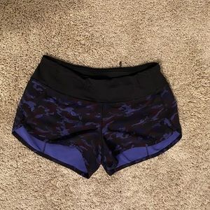 Lululemon camo speed up shorts